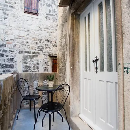 Apartment Toma Trogir